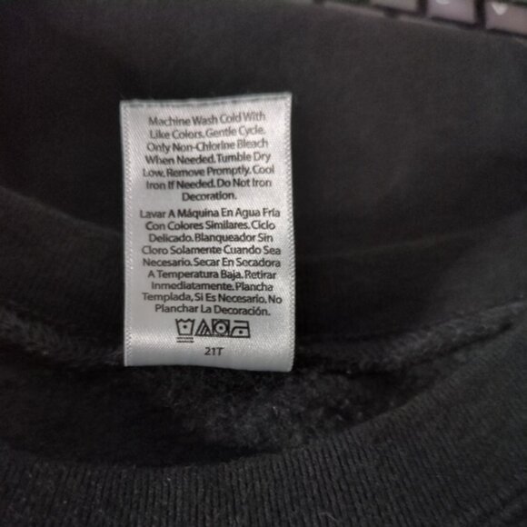 Tim Burton's Disney Nightmare Before Christmas Black & White Sally Sweatshirt XL - Picture 6 of 6